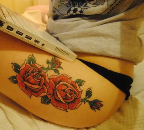 Flores Rosas Rojas - Tatuajes para Mujeres