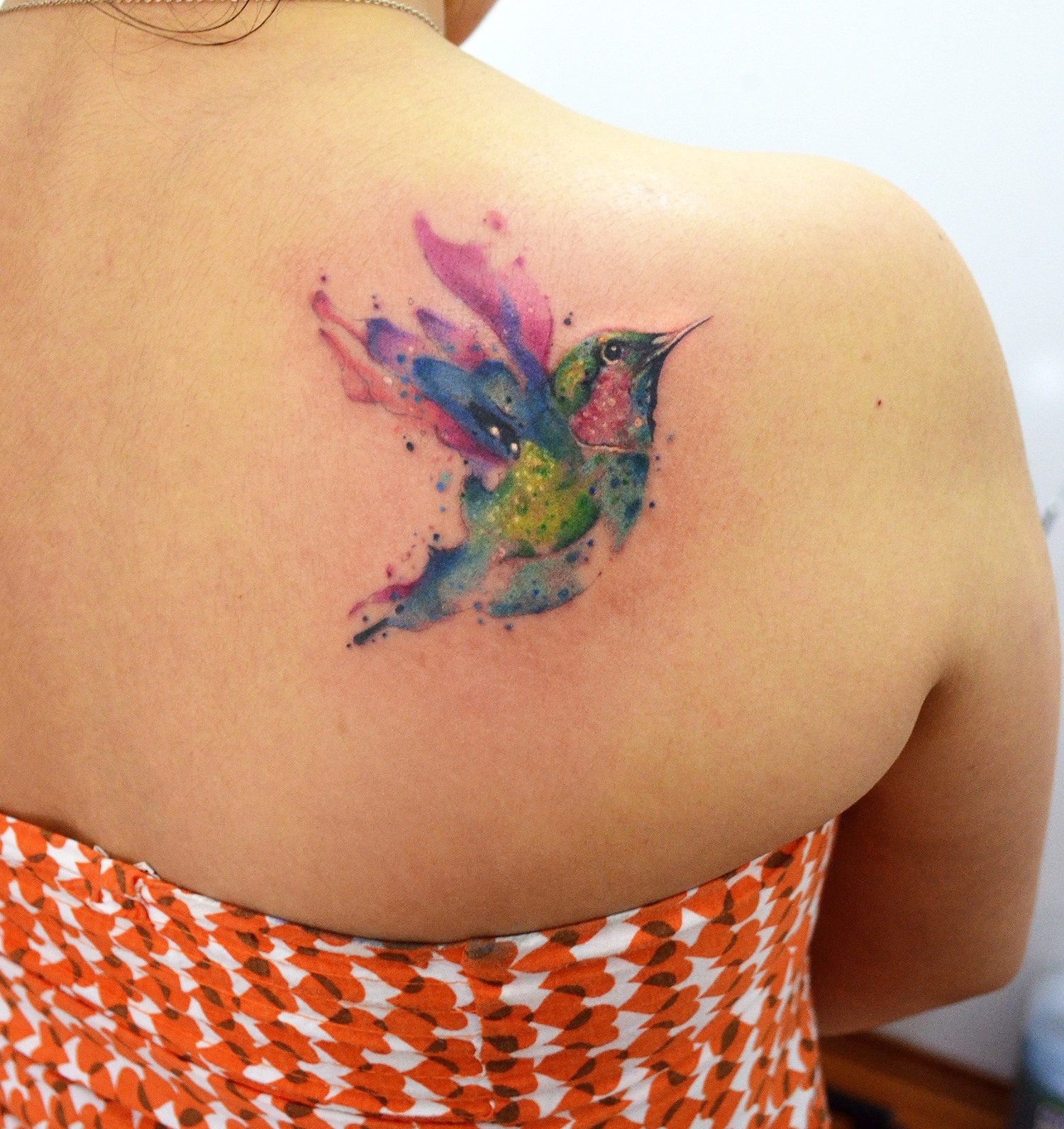 Tatuaje: Colibrí by Javi Wolf - Tatuajes para Mujeres