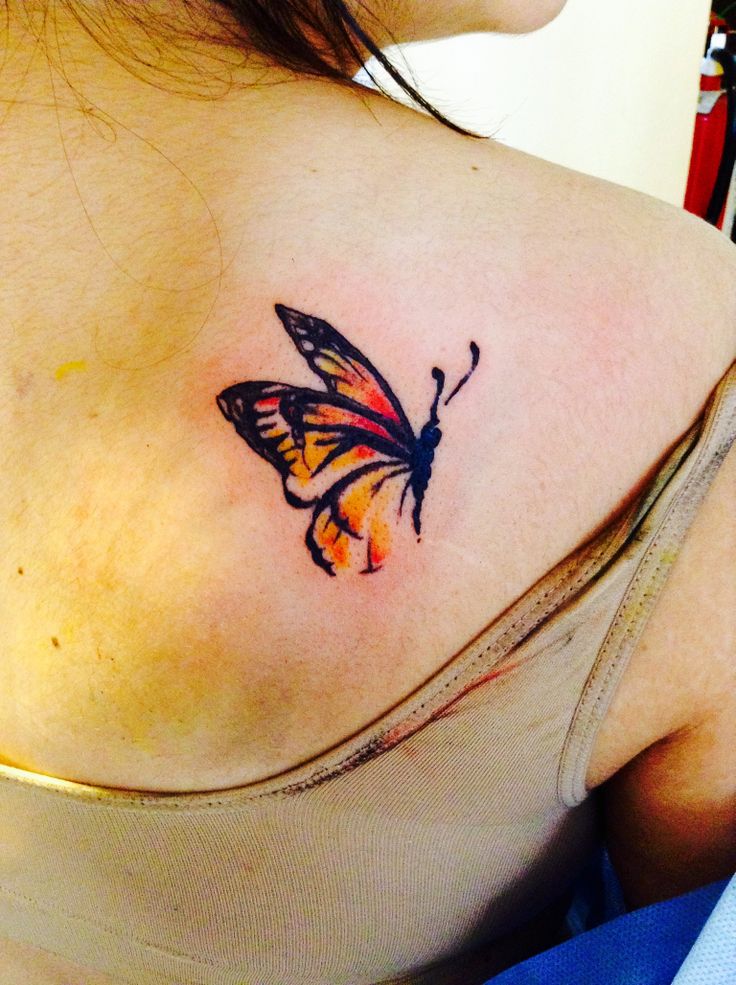 Mariposa - Tatuajes para Mujeres