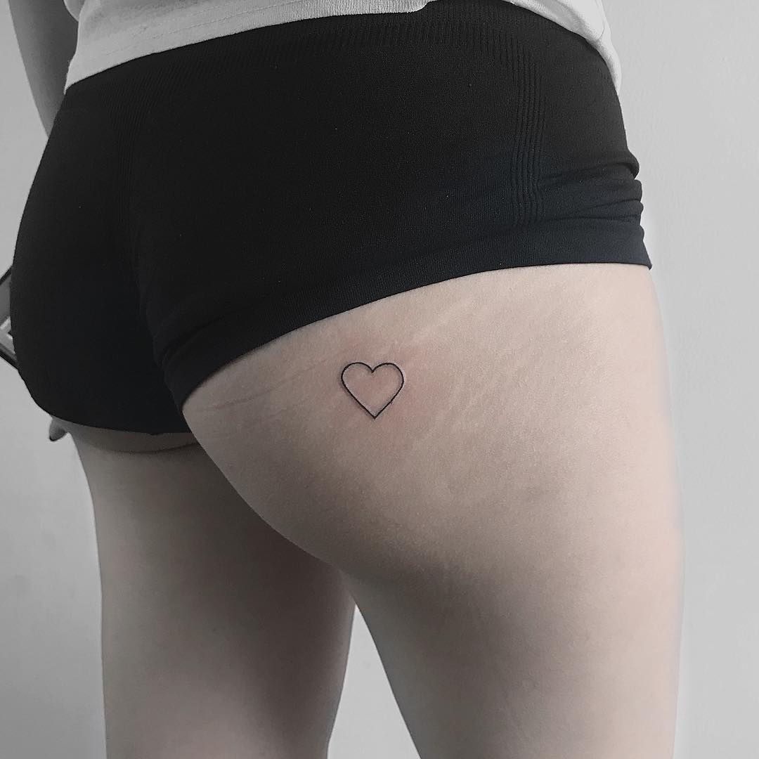 Tatuaje: Corazón simple - Tatuajes para Mujeres