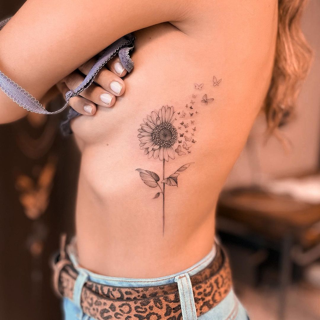 Tatuaje: Tatuaje Flor de Girasol por Rafa Oliveira - Tatuajes para Mujeres